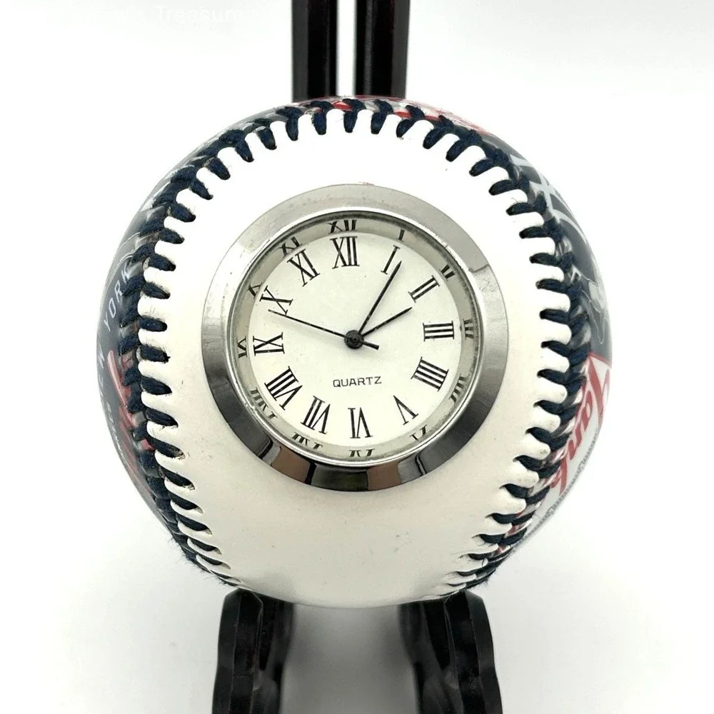 Rawlings New York Yankees Baseball Desktop Clock Quartz 2005 Vintage Working